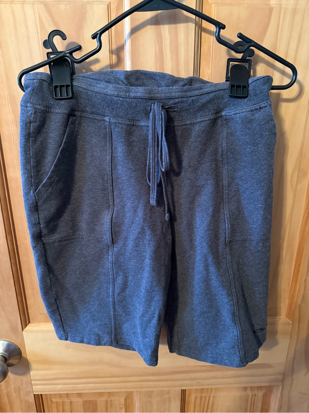 Like New, Women’s Size Medium C9 by Champion Shorts